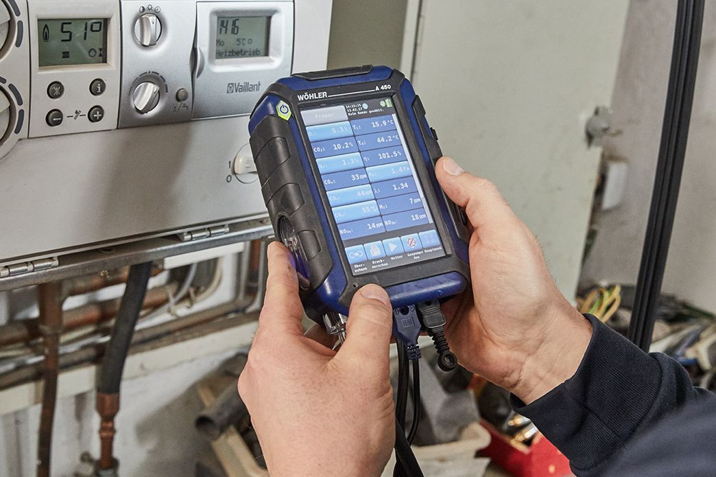 Misura tiraggio UNI 10845 con analizzatore combustione
